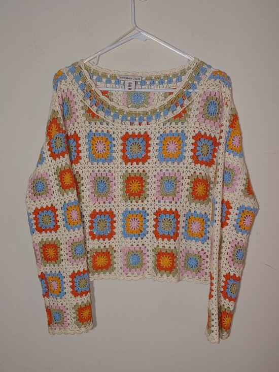 Sincerly Jules Sweaters - Sincerely Jules Multicolor Granny Square Long Sleeves Crochet Top Sz S Cream